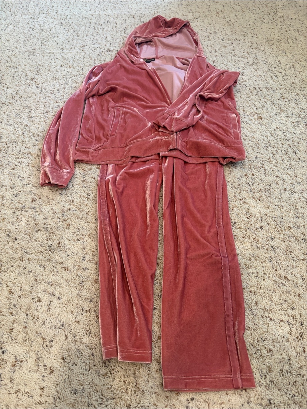 Serena Williams Rose Velvet Hooded Track Set